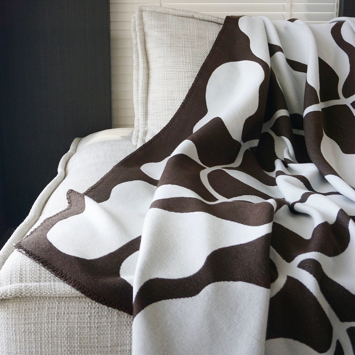 Flannel Blanket Office Sofa Throw Blanket - view 3