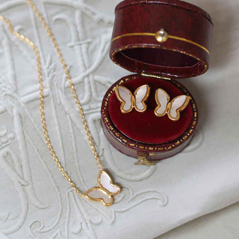 Beautiful Earrings Necklace Set