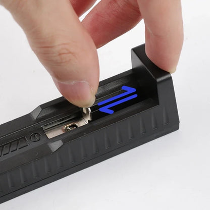 4 Stück Wiederaufladbare Li-Ionen-Akkus 3,7 V 1300 MAh Mehrzweck-Akkus+Ladegerät - view 4