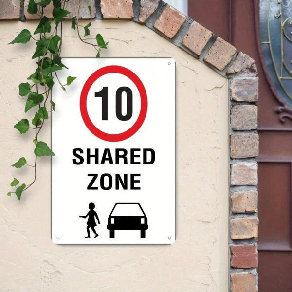 Vintage Speed Limit 10 Km/H Metal Wall Sign, 8x12in Retro Speed Bump Warning Iron Plaque, Plaque