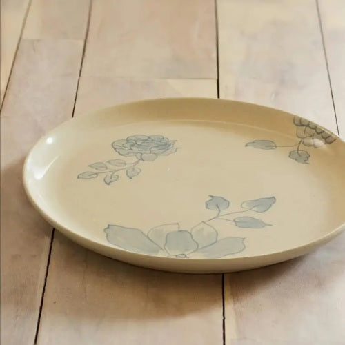 Off-White Round Ceramic Printed Dinner Plate Elegant Dining Plate For Every Meal- Dia - view 3